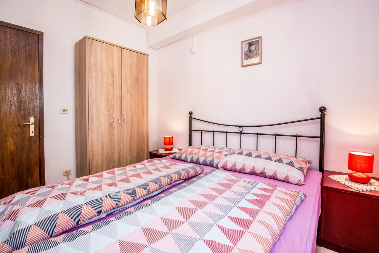 Apartment Carolina Лижнян Экстерьер фото